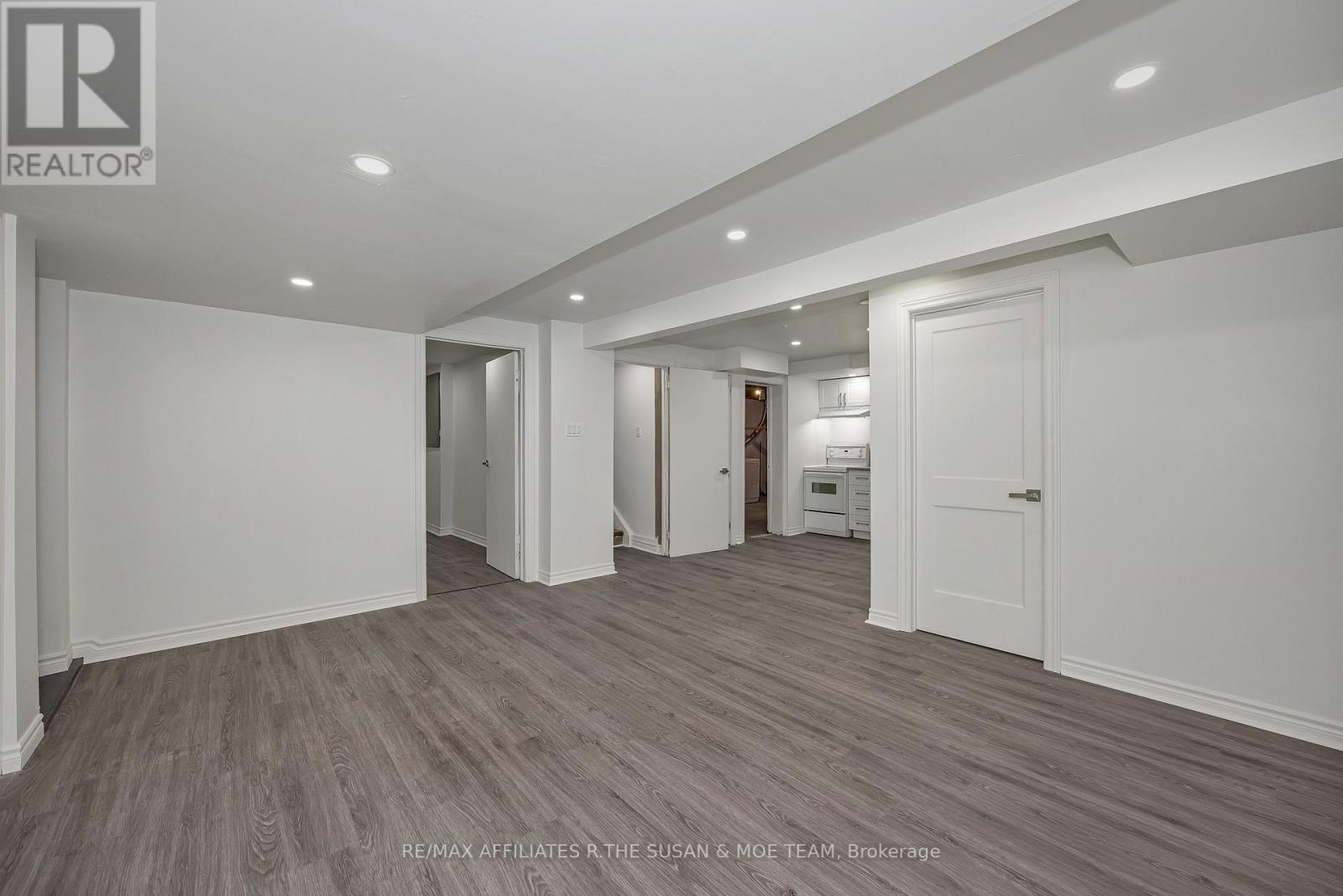 2131 Neepawa Avenue Property Photo 12