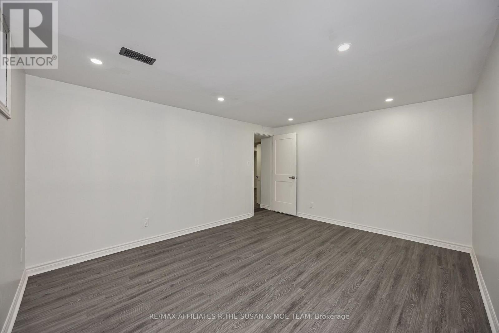 2131 Neepawa Avenue Property Photo 17