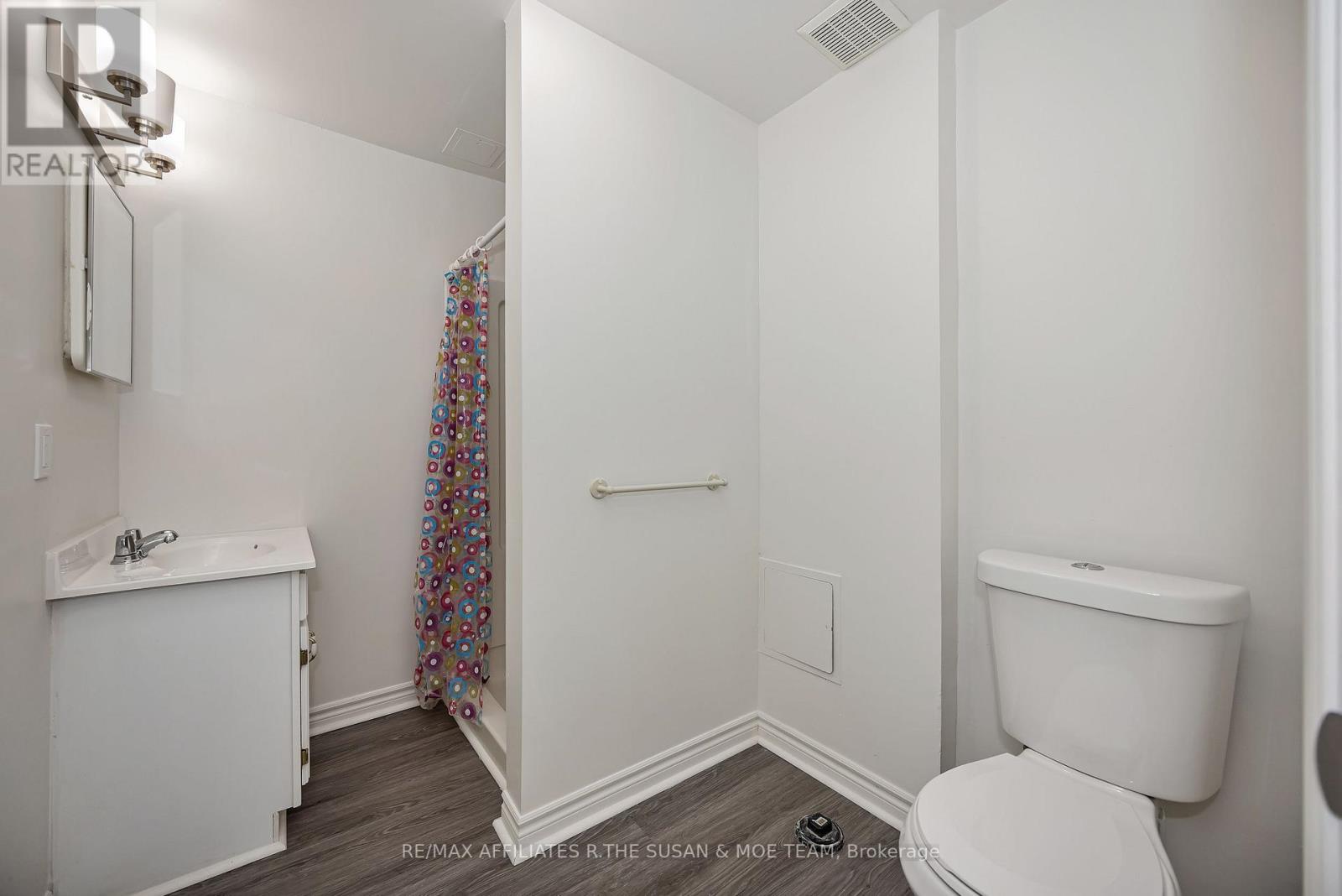 2131 Neepawa Avenue Property Photo 18