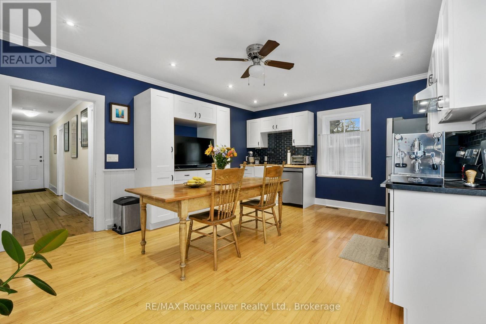 27 Buck Street Property Photo 17