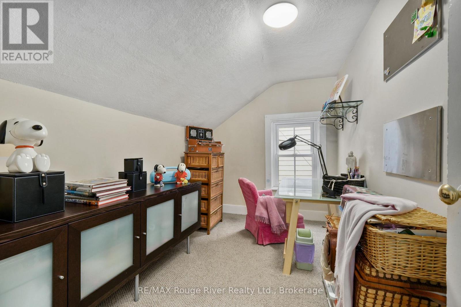 27 Buck Street Property Photo 26