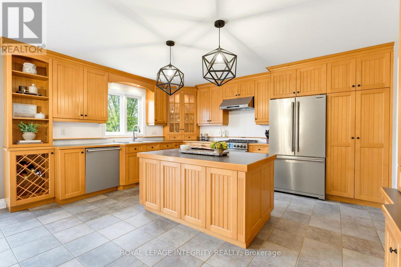 3647 Marcil Road Property Photo 11