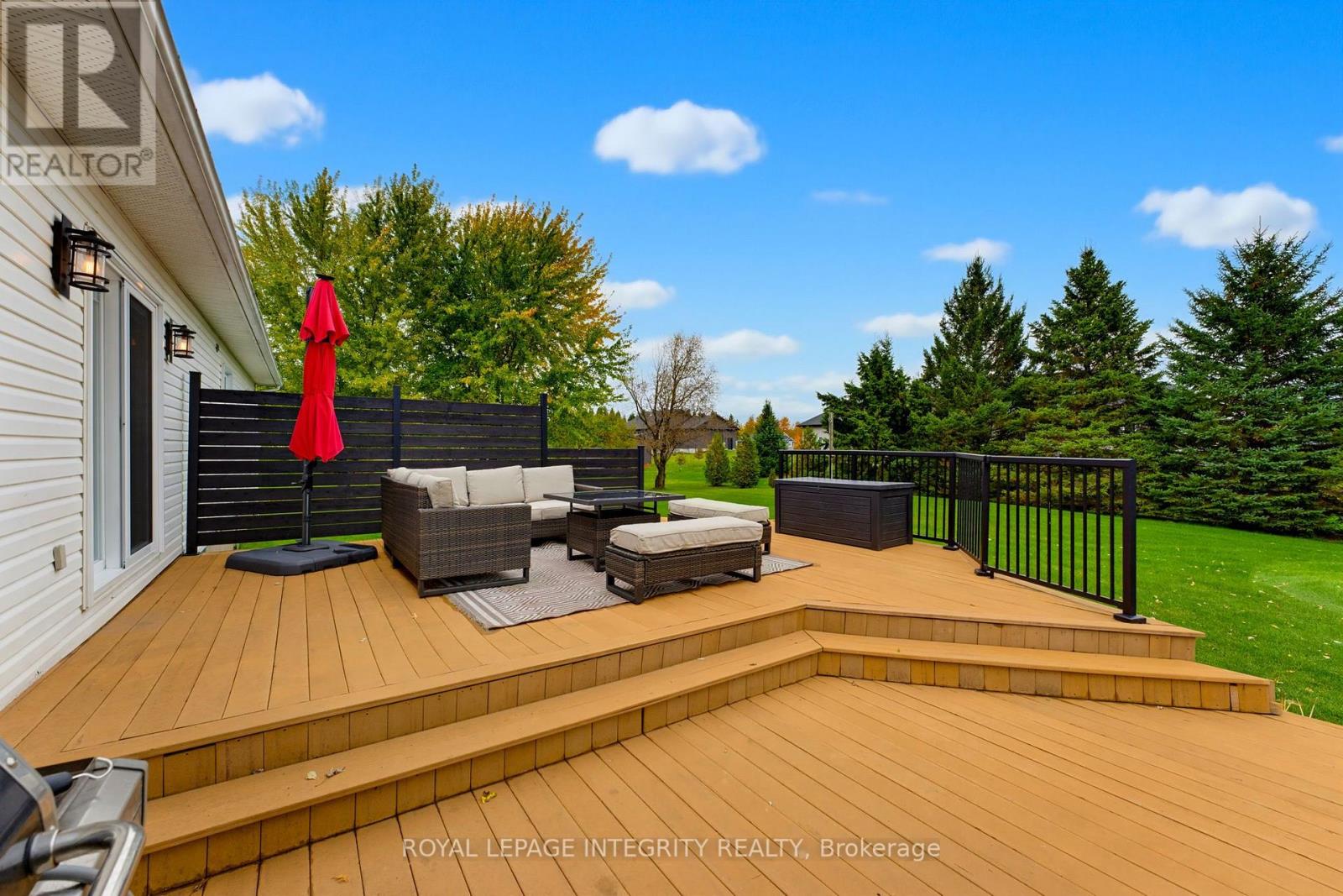 3647 Marcil Road Property Photo 29