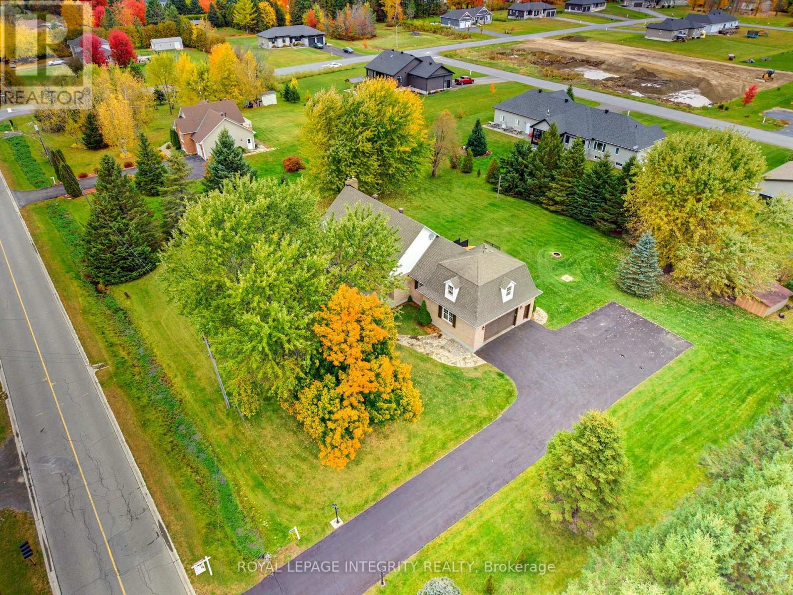 3647 Marcil Road Property Photo 34