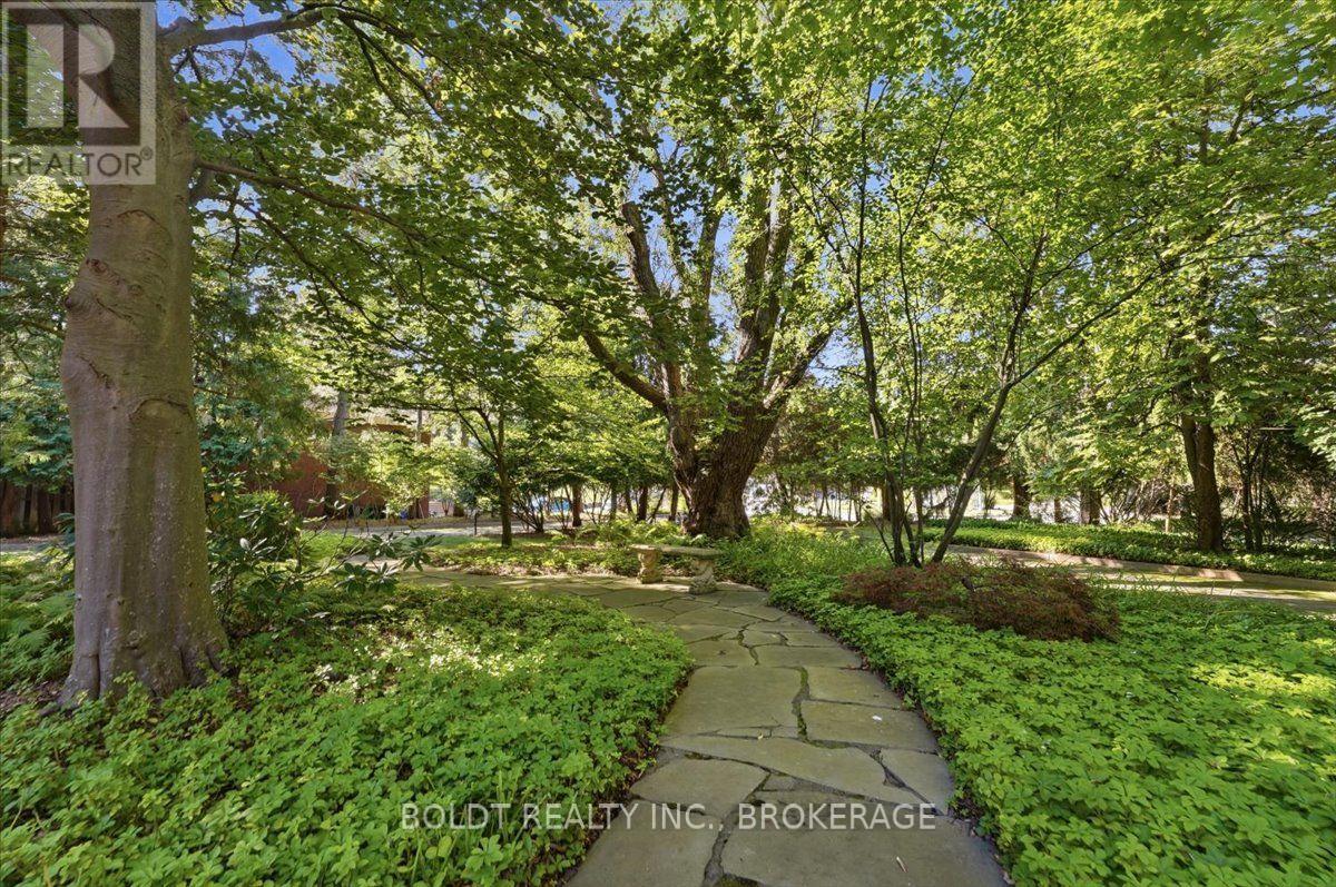 290 Riverview Boulevard Property Photo 6