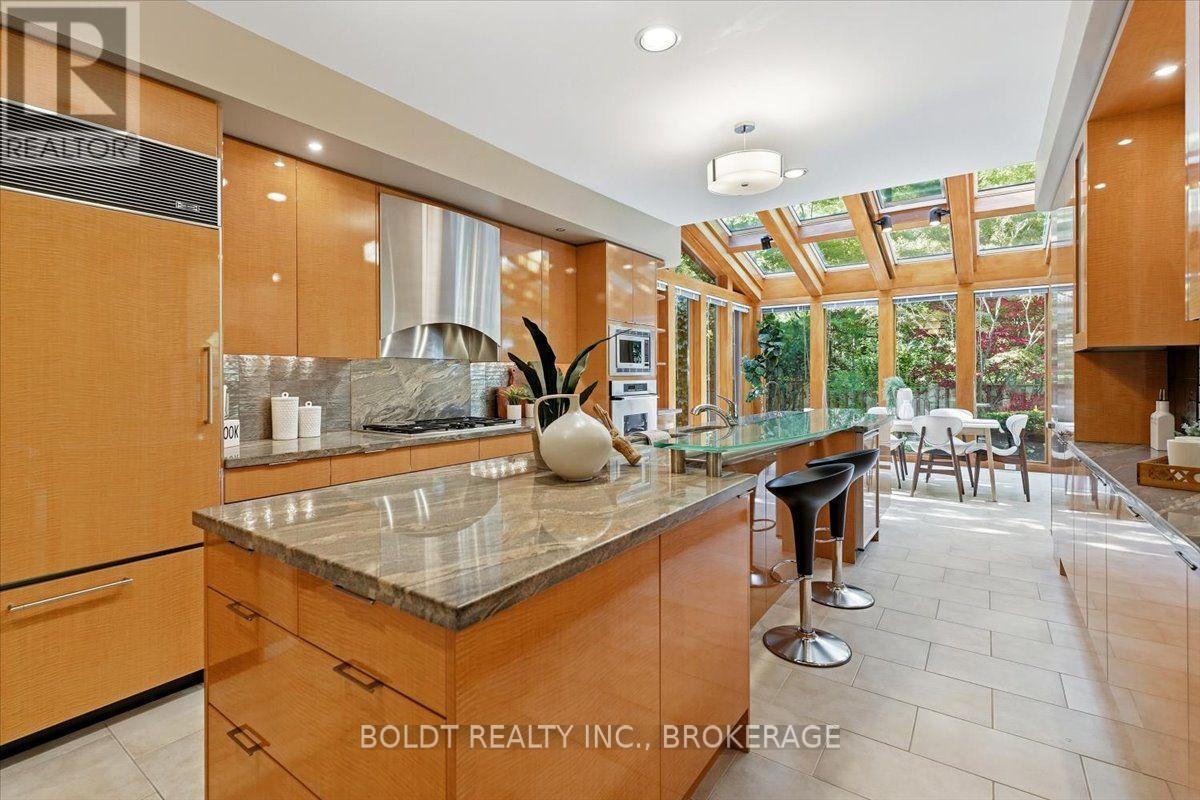 290 Riverview Boulevard Property Photo 22