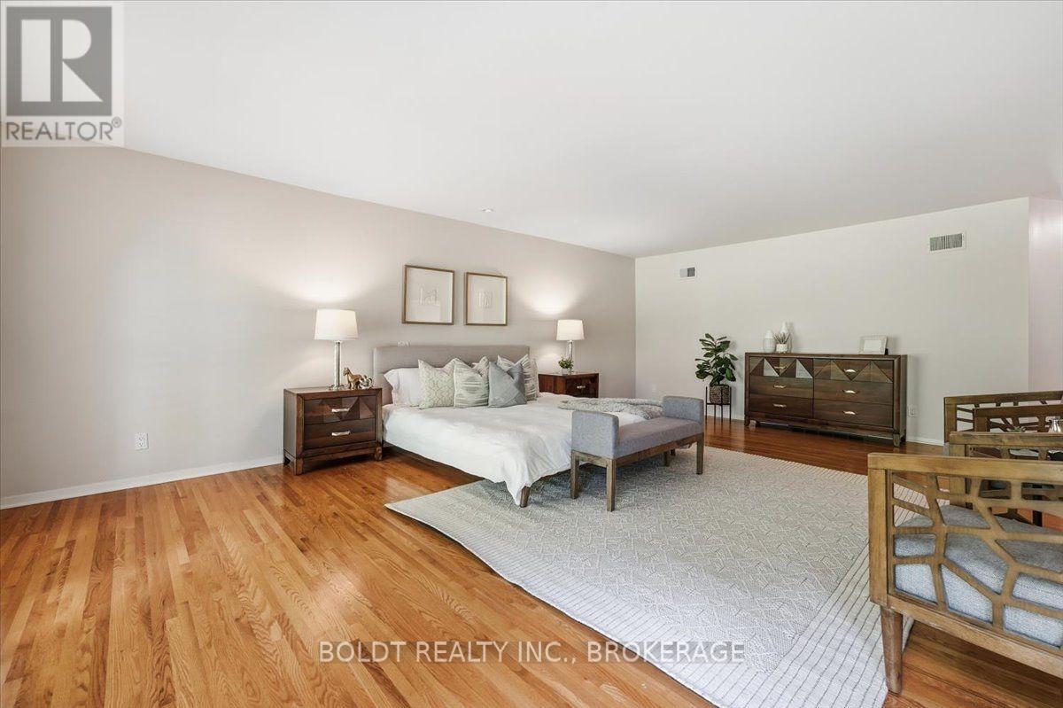 290 Riverview Boulevard Property Photo 30