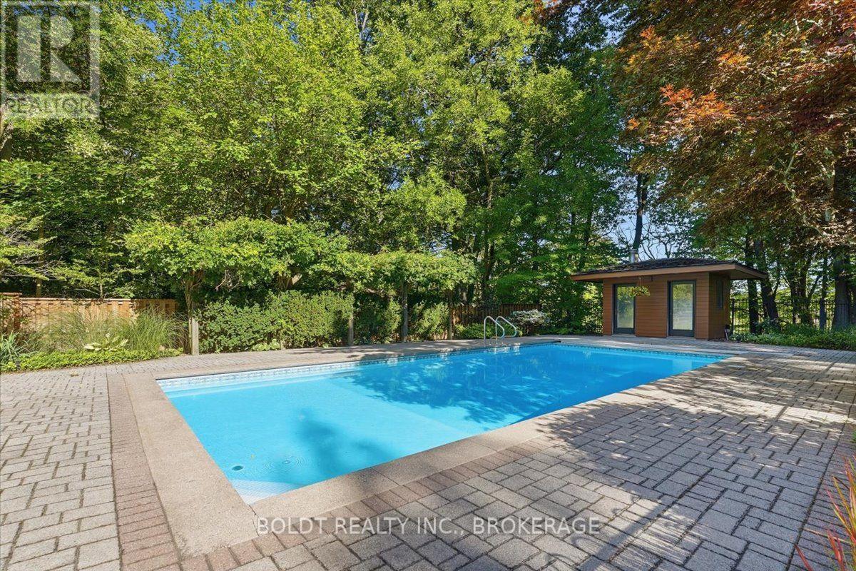 290 Riverview Boulevard Property Photo 45