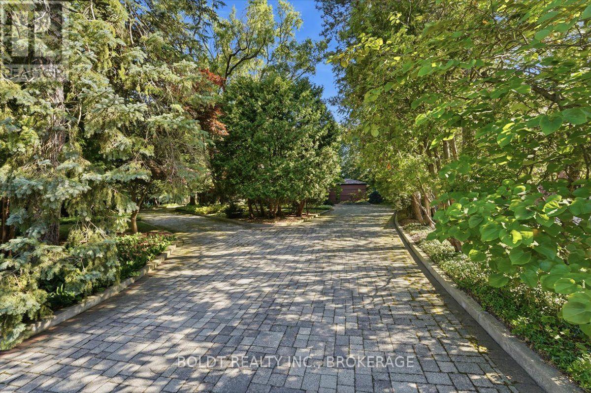 290 Riverview Boulevard Property Photo 48