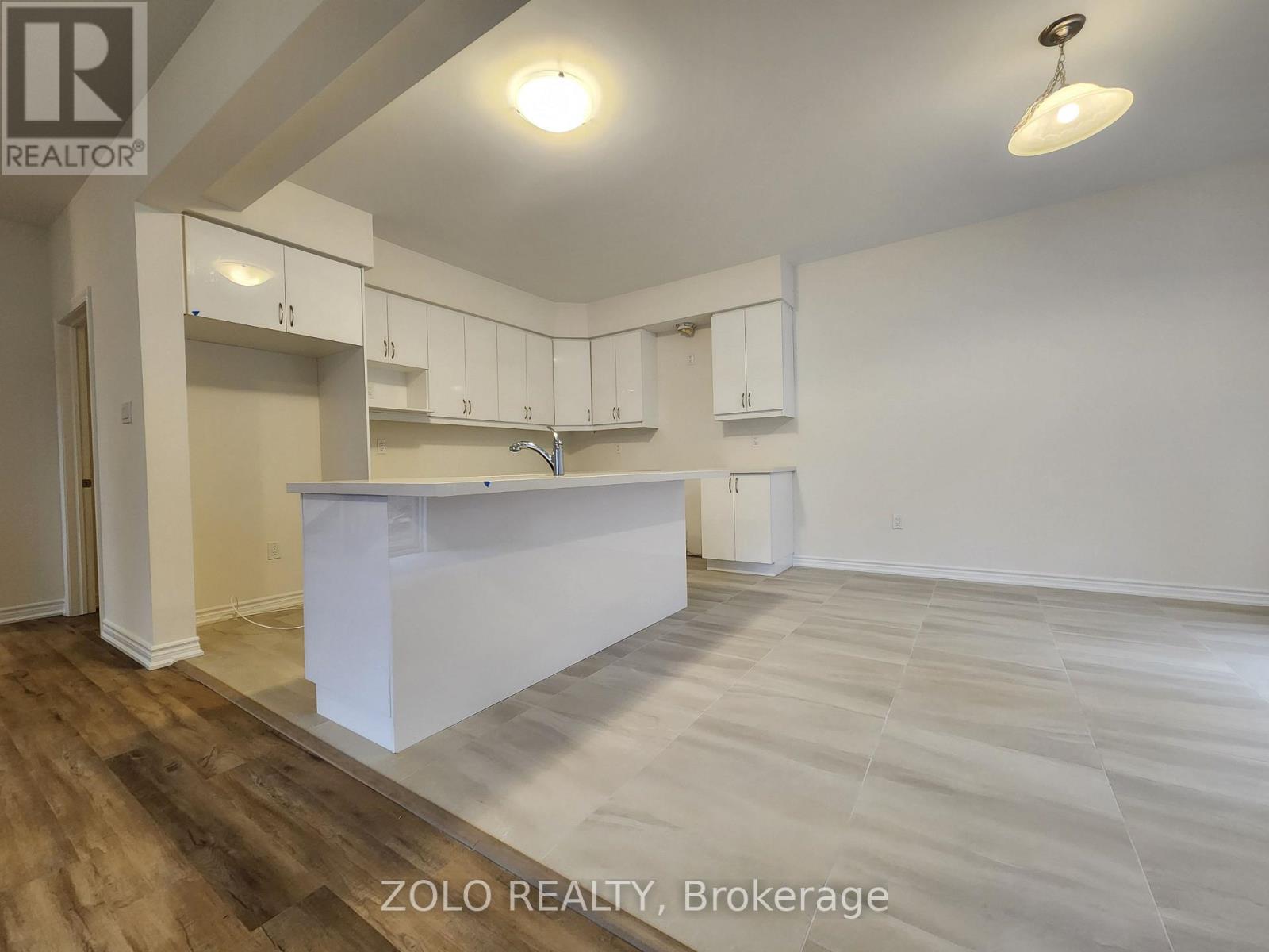 455 Beechwood Forest Lane Property Photo 2