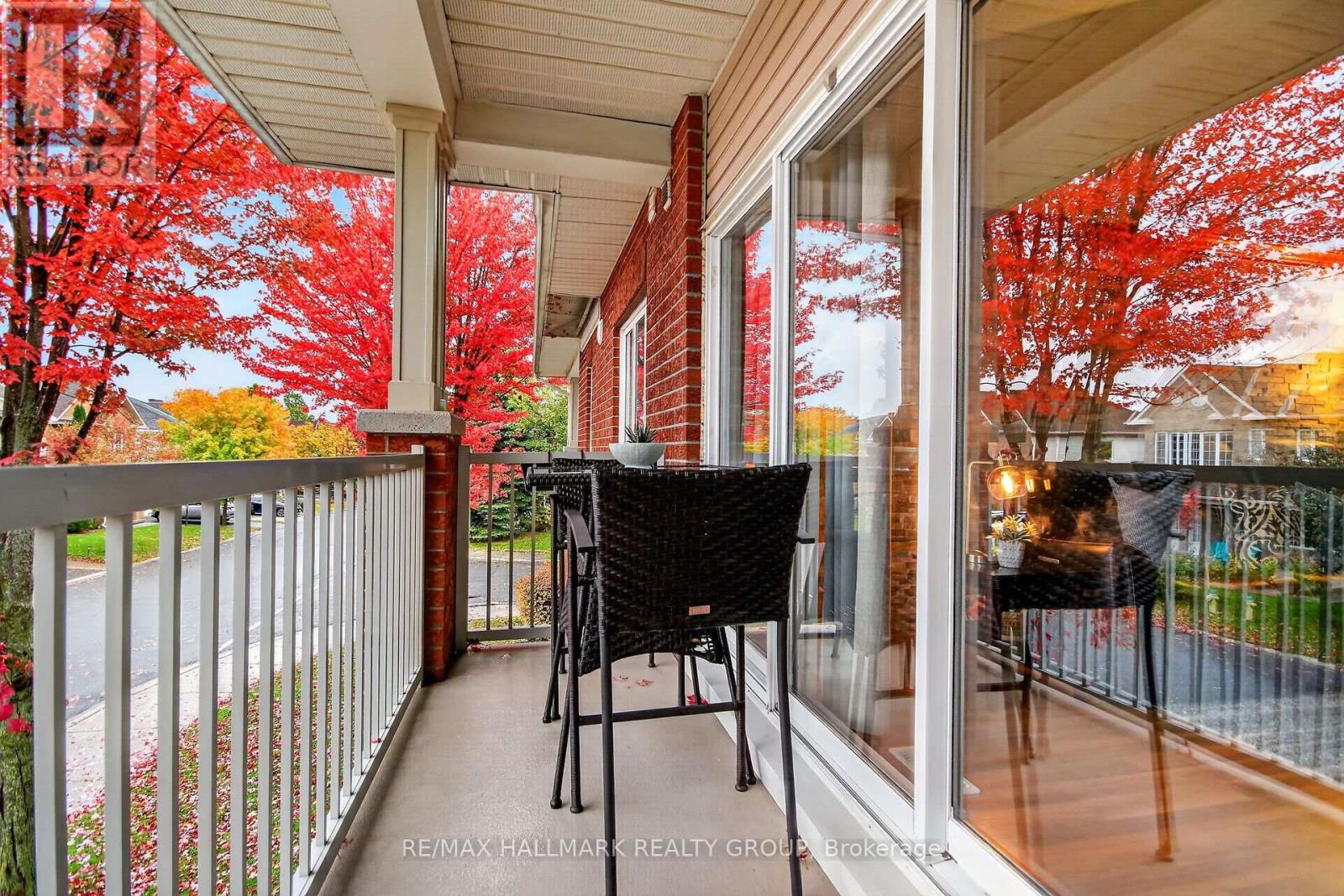 10e Daybreak Street Property Photo 36
