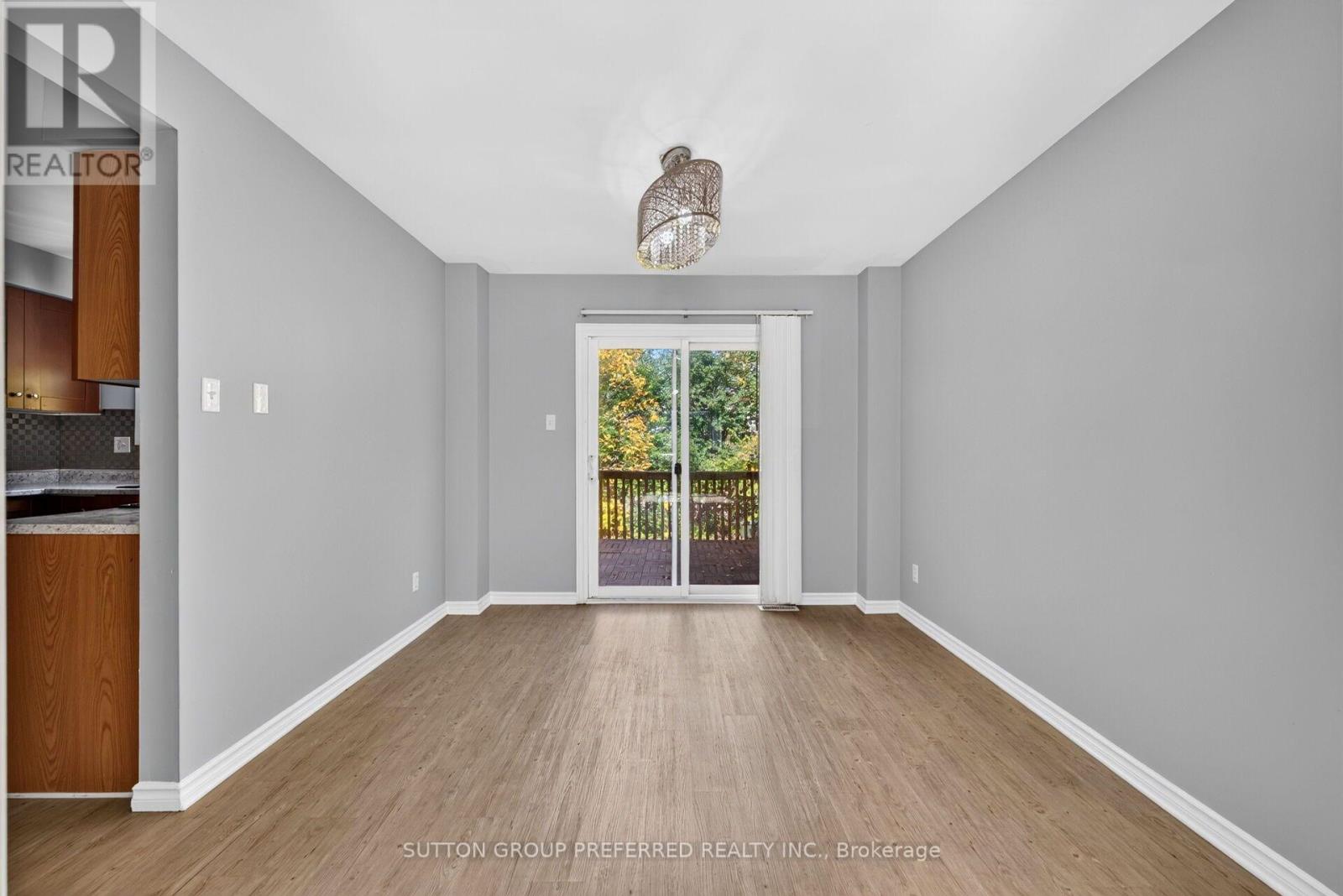 4 - 1460 Limberlost Road Property Photo 14