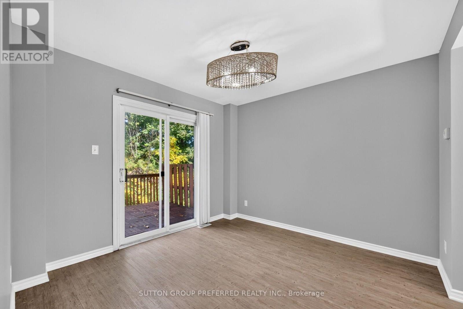 4 - 1460 Limberlost Road Property Photo 15