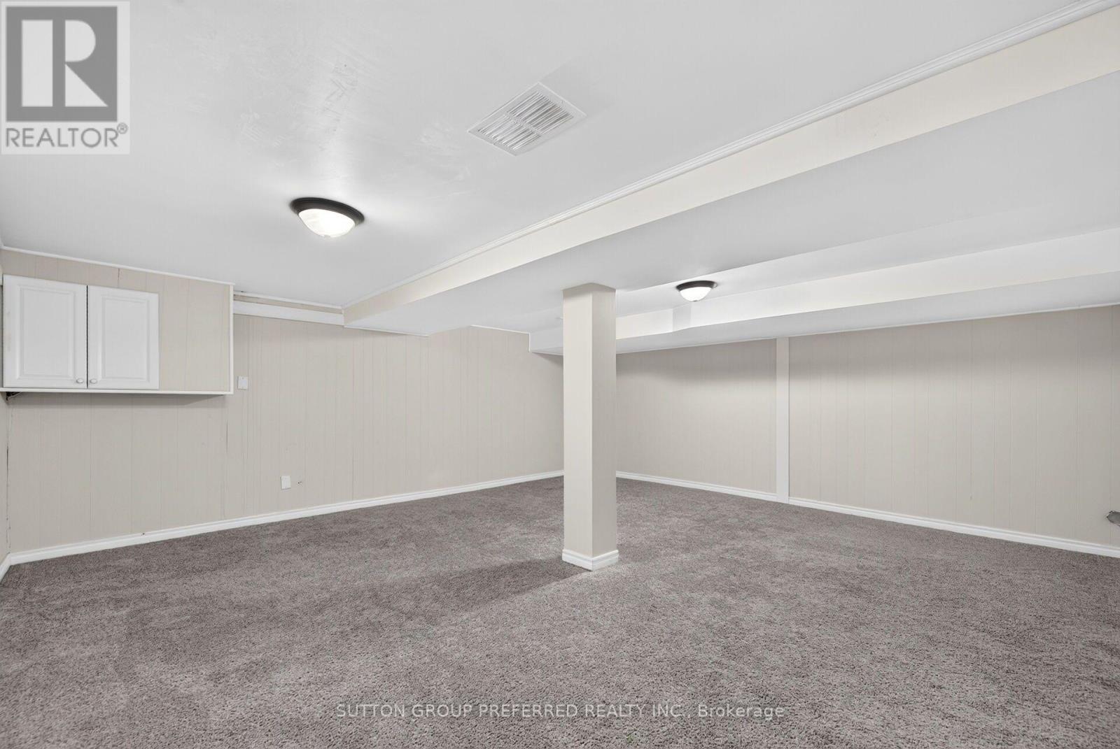 4 - 1460 Limberlost Road Property Photo 37