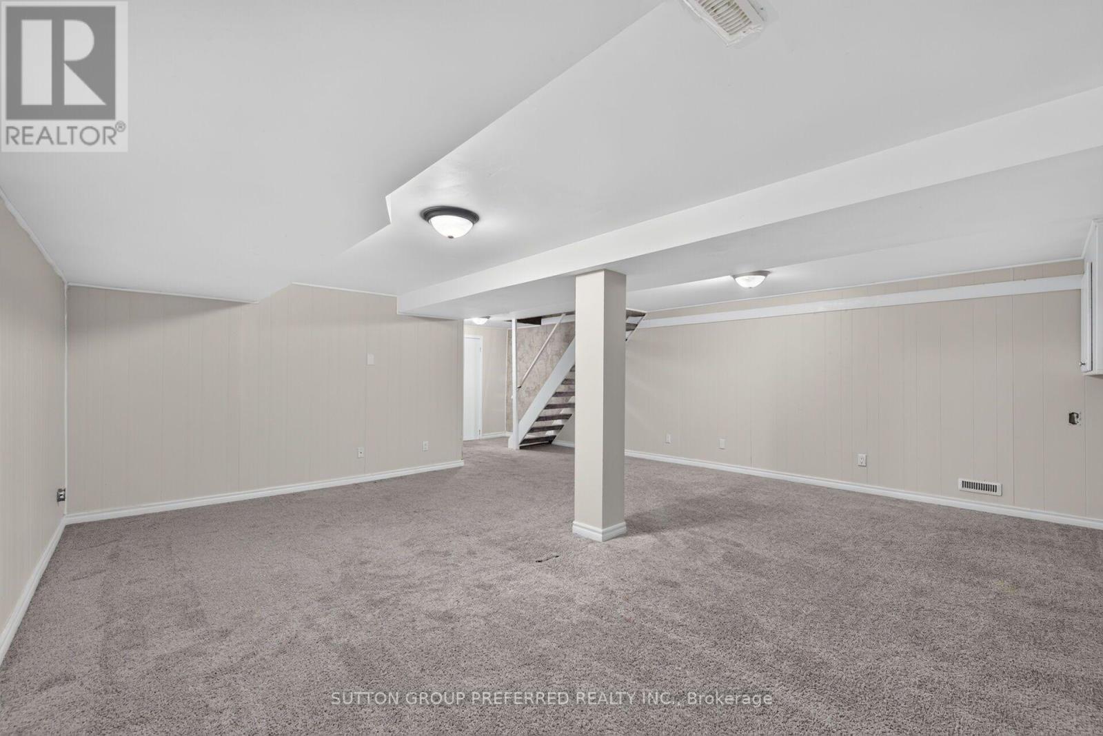 4 - 1460 Limberlost Road Property Photo 39