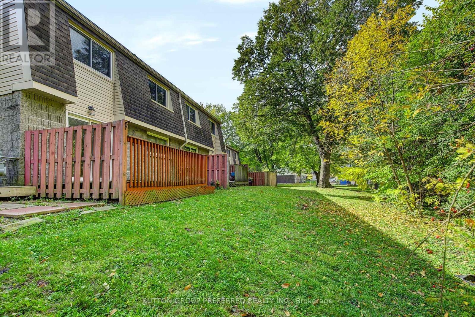 4 - 1460 Limberlost Road Property Photo 45