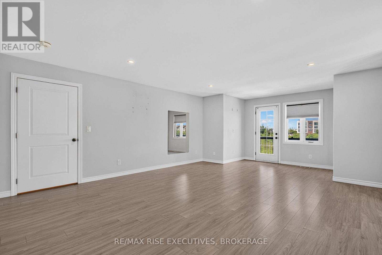 201 - 1015 Terra Verde Way Property Photo 31
