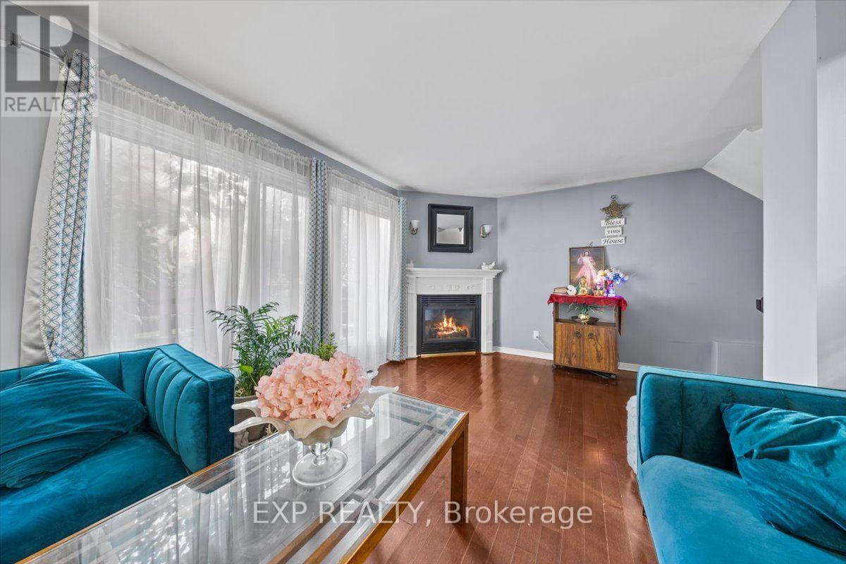 66 Tedwyn Drive Property Photo 15