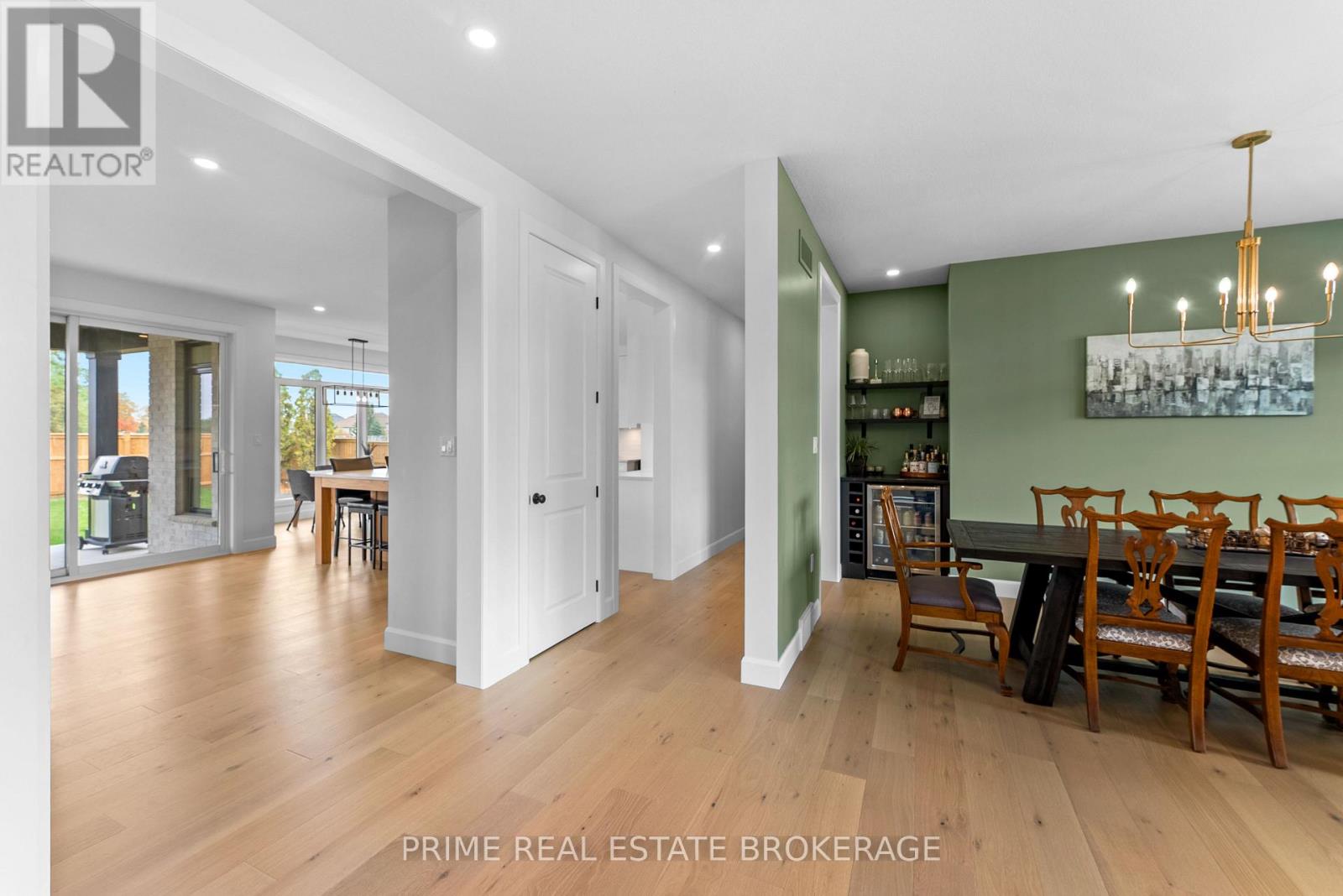 826 Eagletrace Drive Property Photo 10