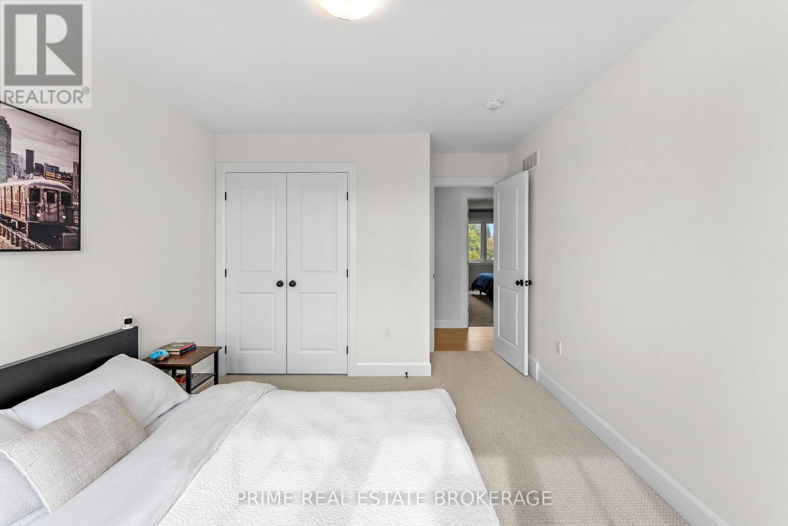 826 Eagletrace Drive Property Photo 37