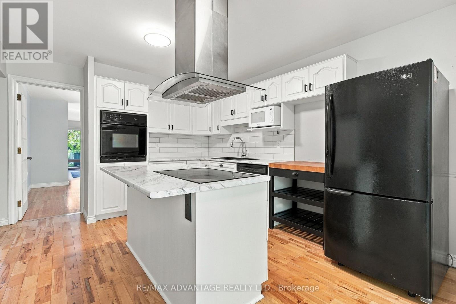 659 Woodcrest Boulevard Property Photo 12