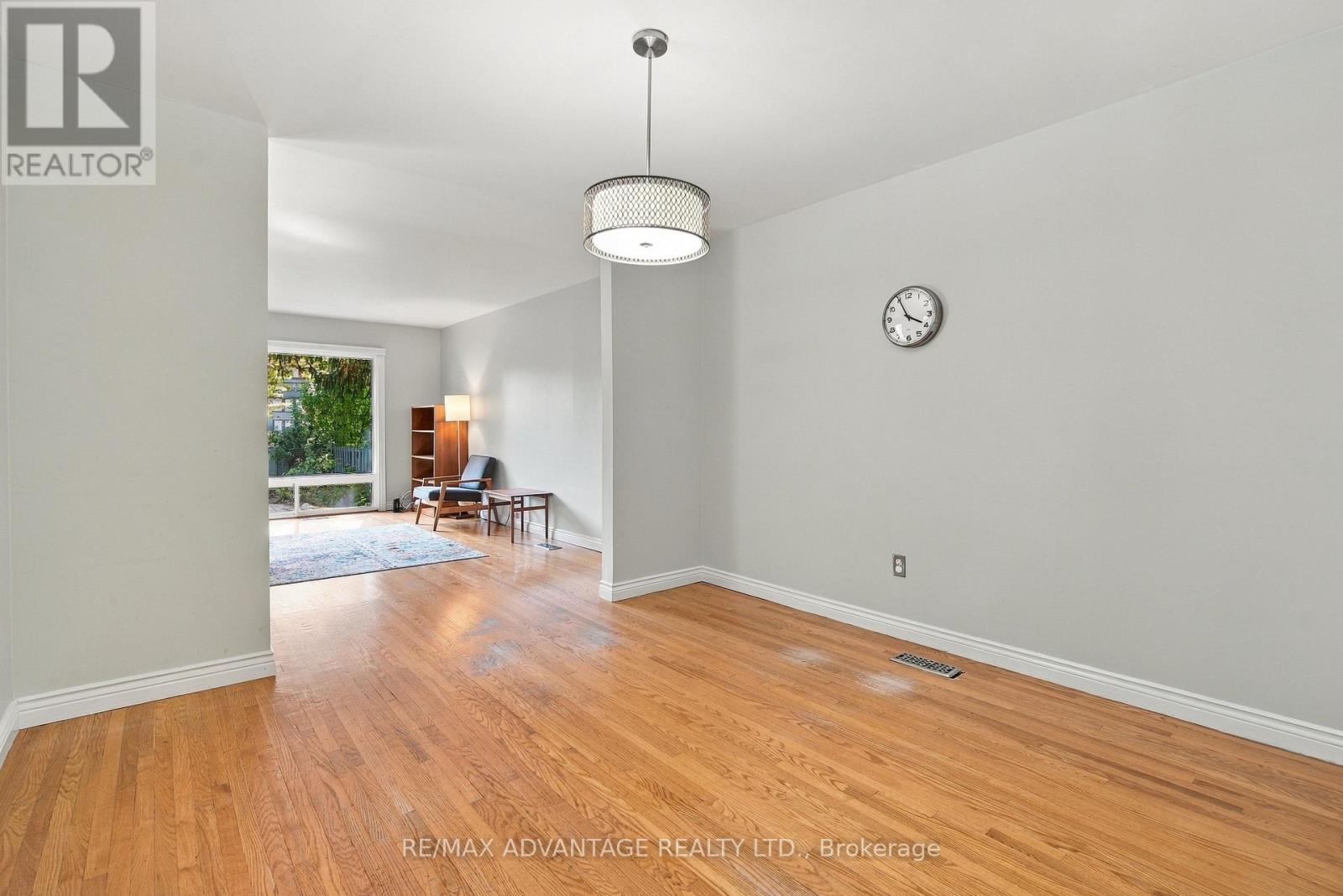 659 Woodcrest Boulevard Property Photo 18