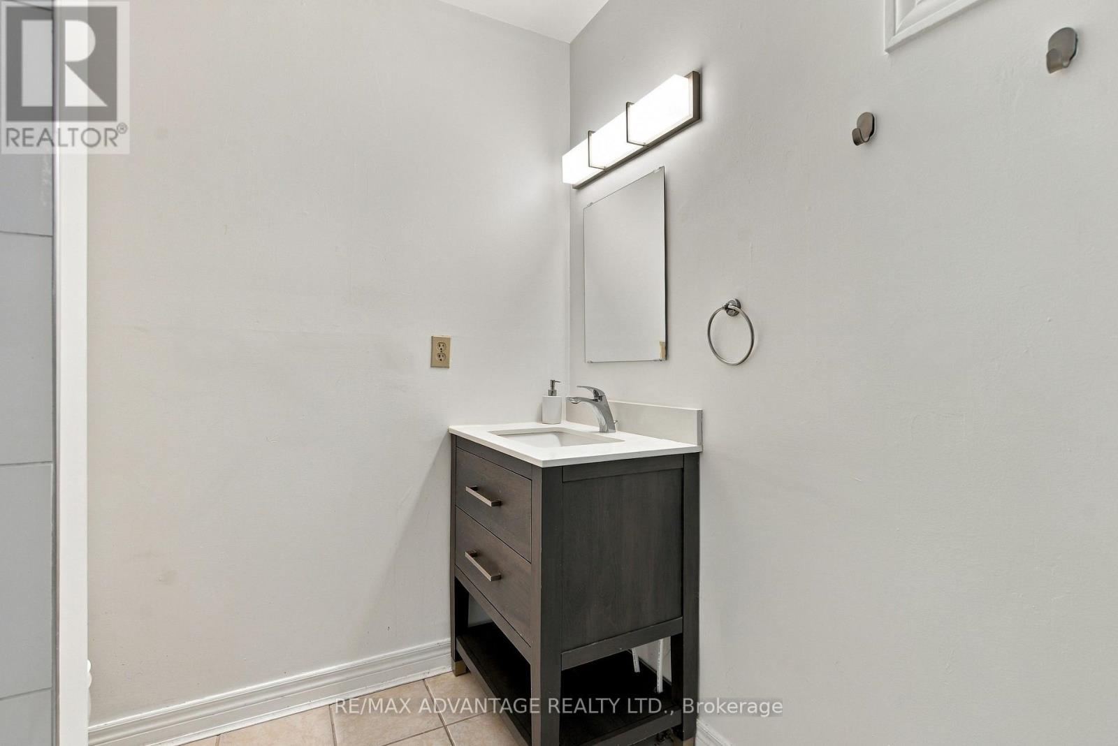 659 Woodcrest Boulevard Property Photo 30