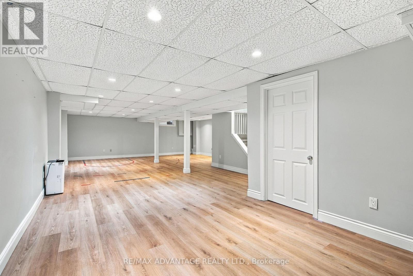 659 Woodcrest Boulevard Property Photo 35