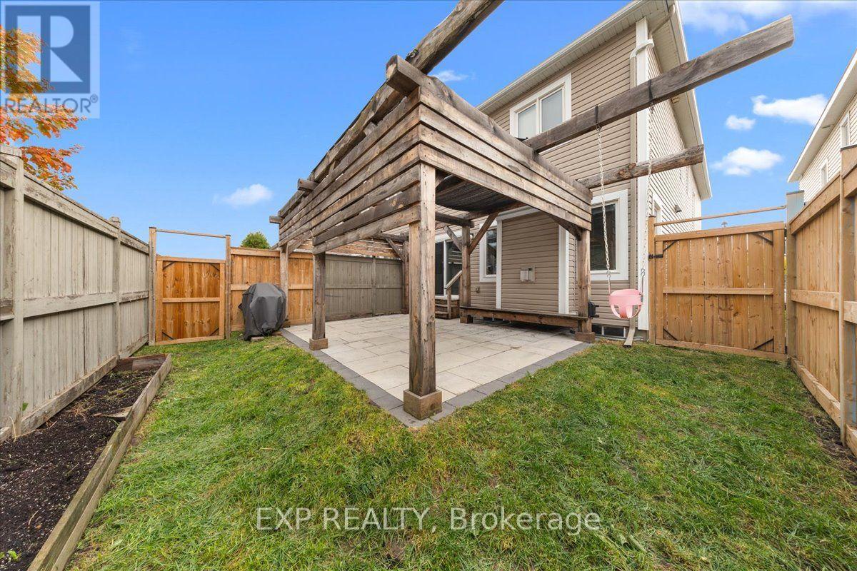 312 Song Sparrow Street Property Photo 3