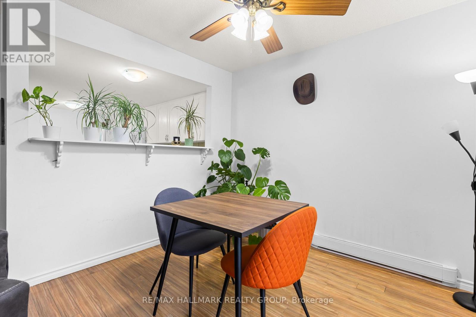605 - 1589 St Bernard Street Property Photo 9