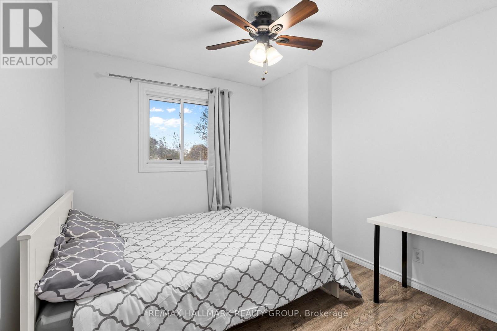 605 - 1589 St Bernard Street Property Photo 20