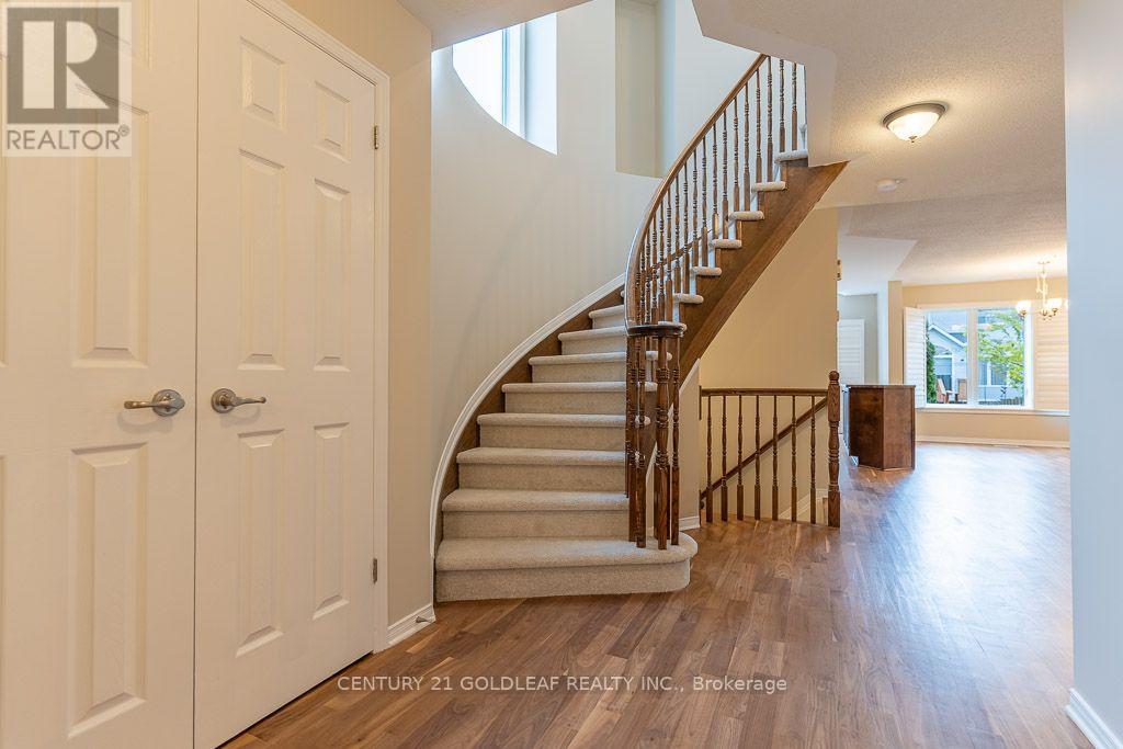 2260 Brockstone Crescent Property Photo 5