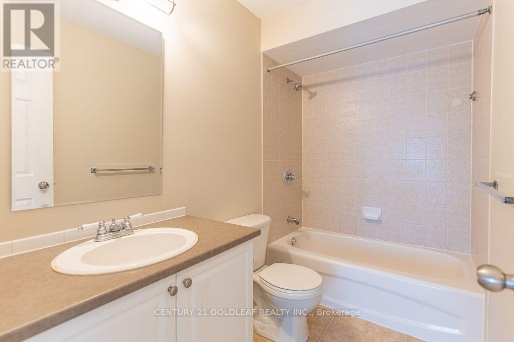 2260 Brockstone Crescent Property Photo 27