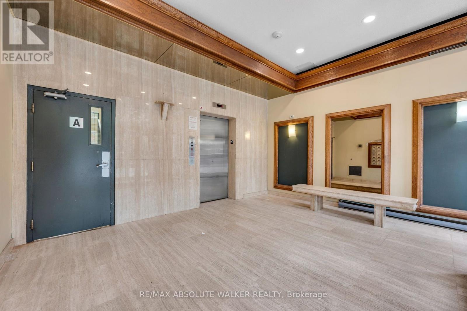 902 - 154 Nelson Street Property Photo 2