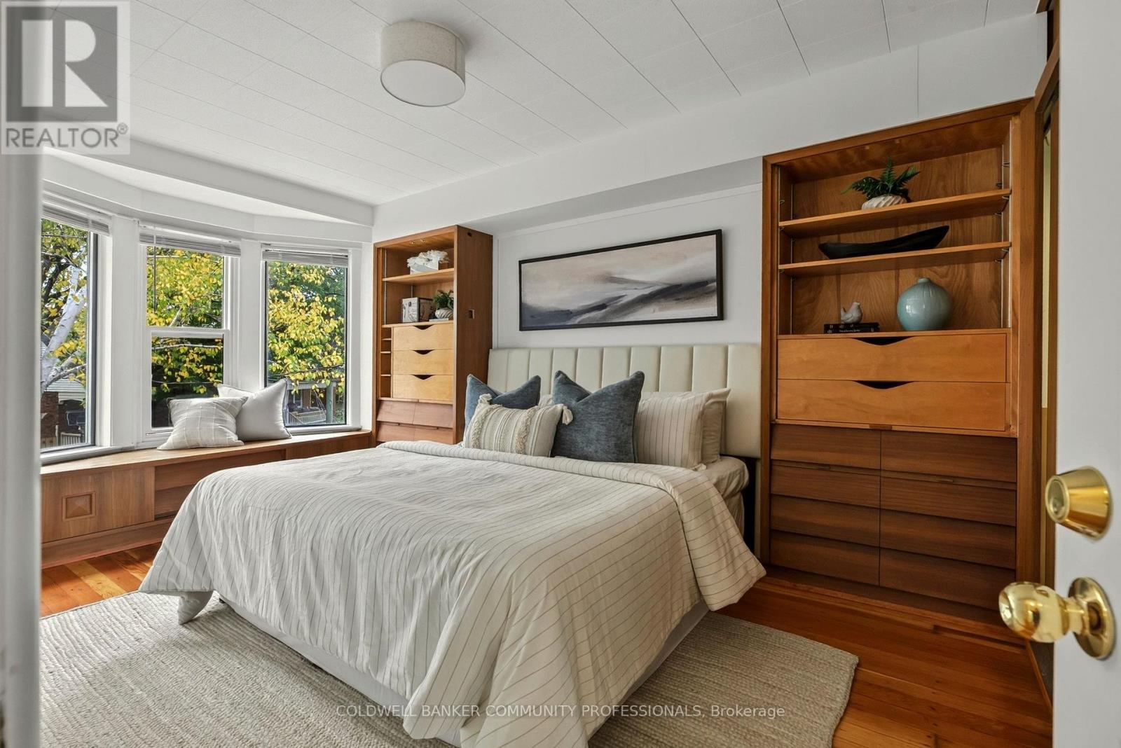 28 North Oval Property Photo 24