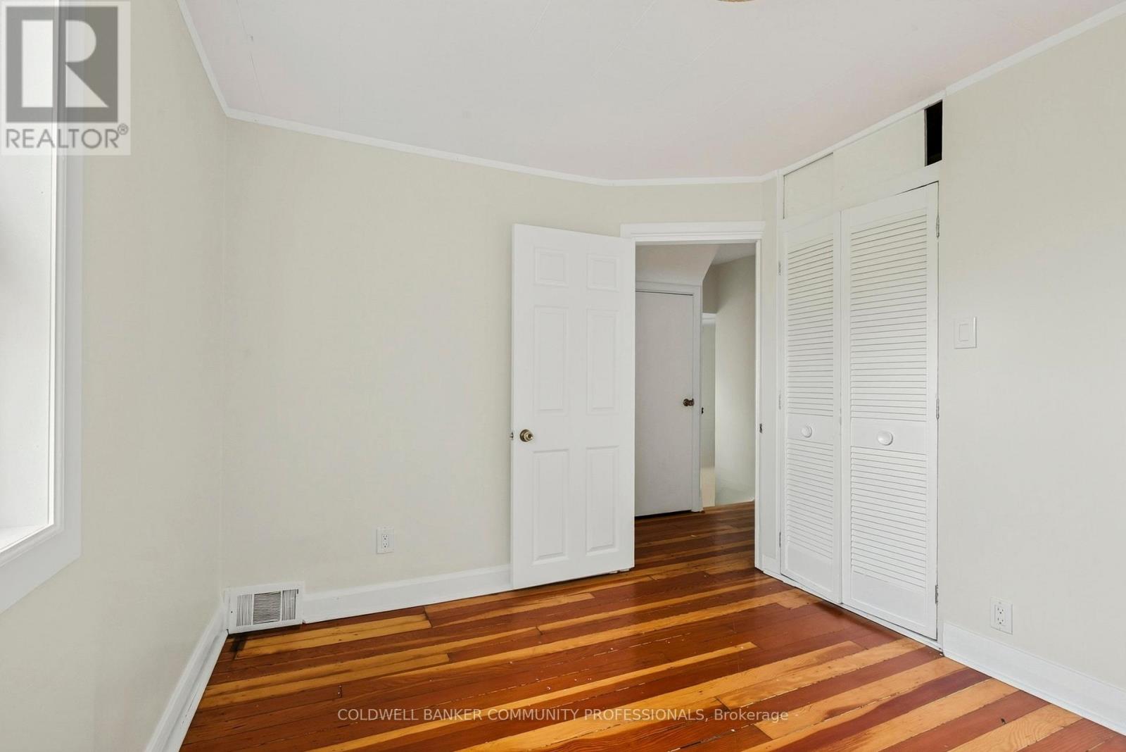 28 North Oval Property Photo 32