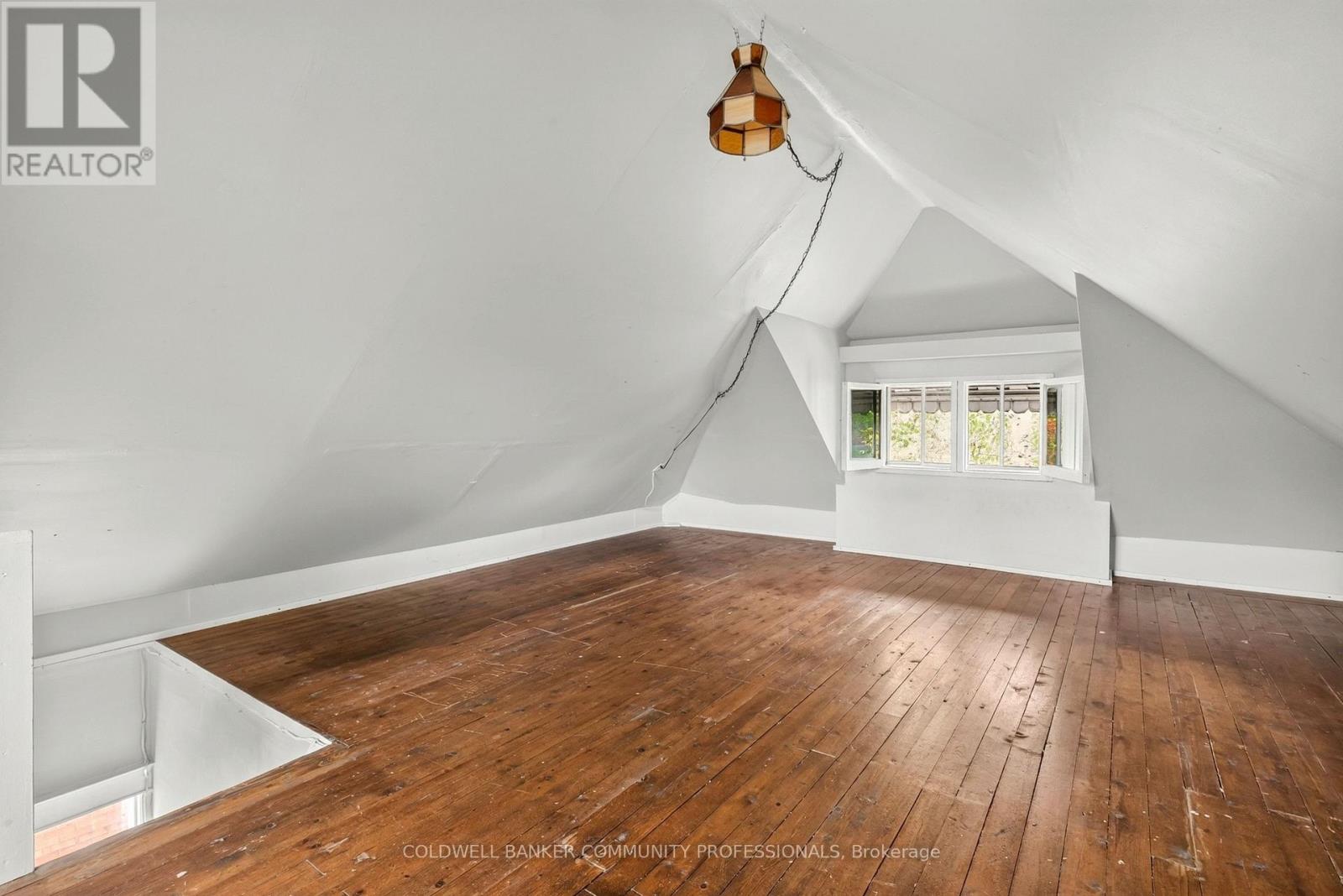 28 North Oval Property Photo 39