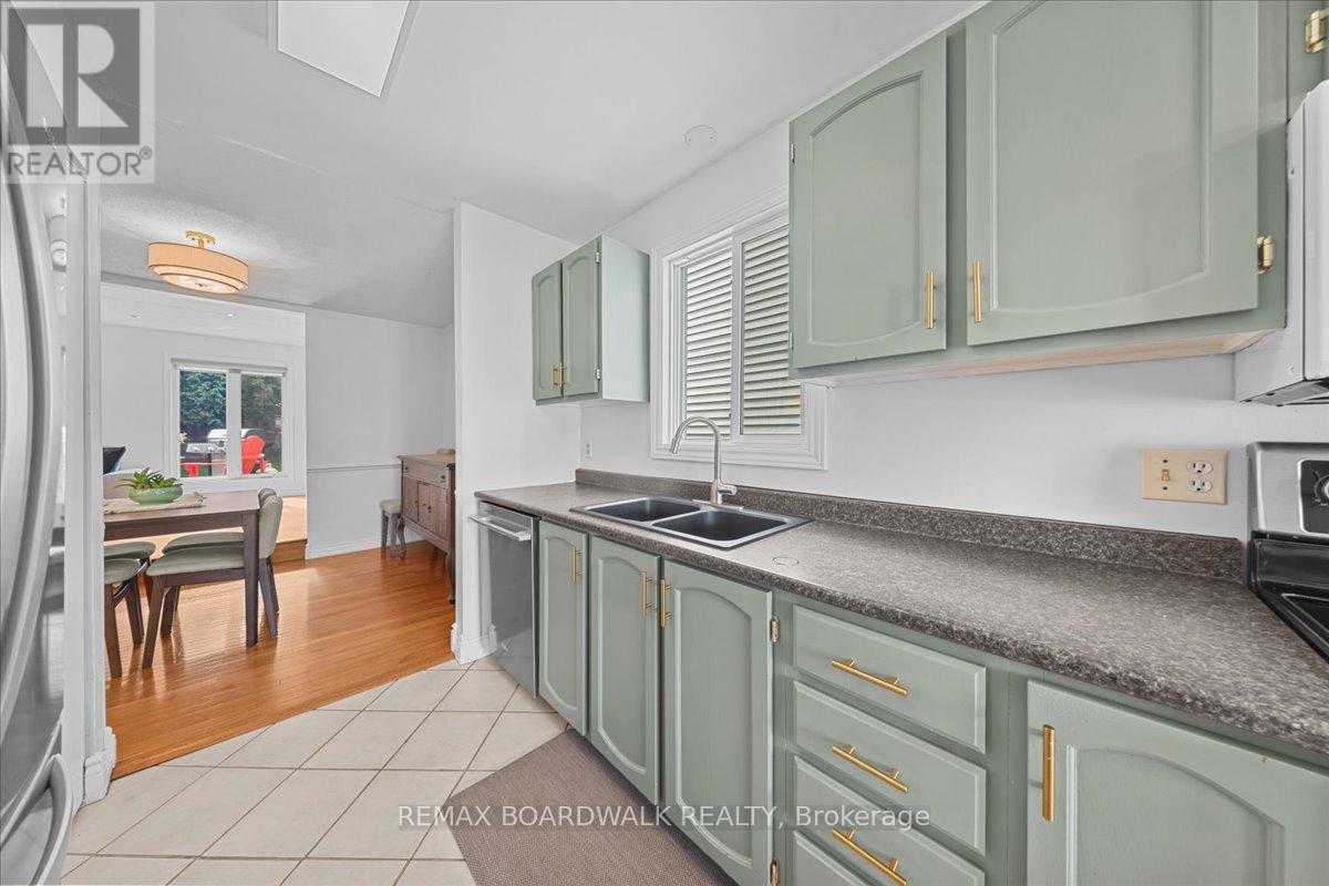 6584 Legault Street Property Photo 10