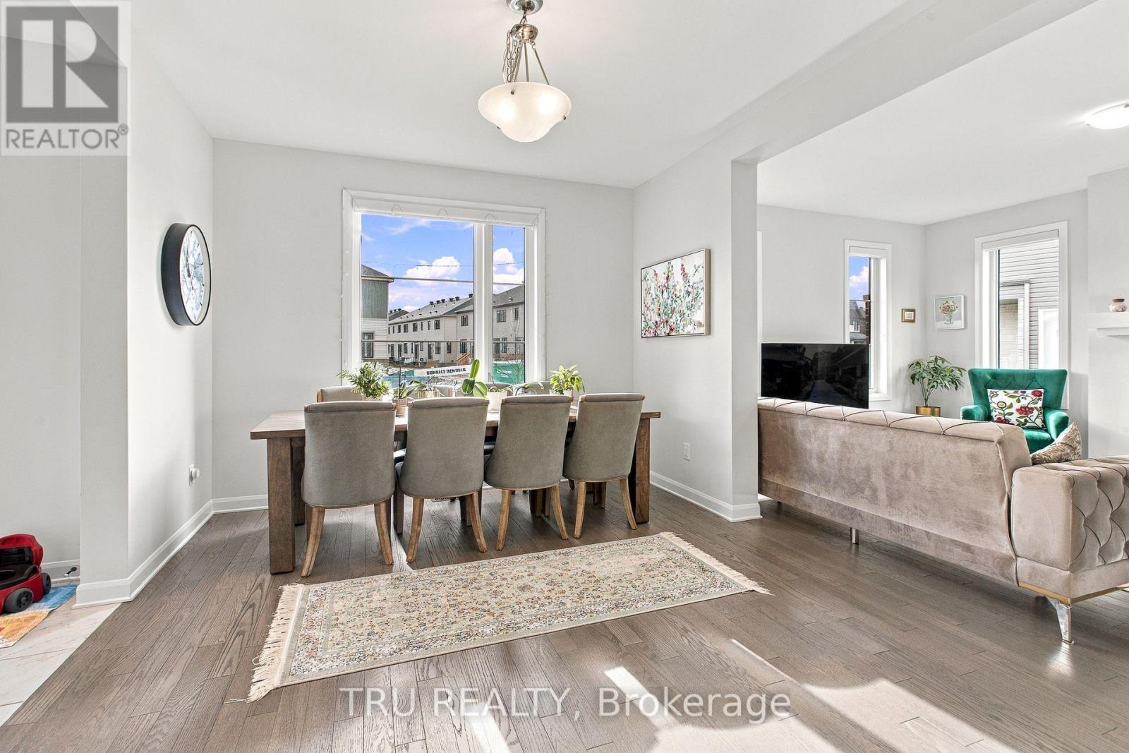 624 Galarneau Way Property Photo 7