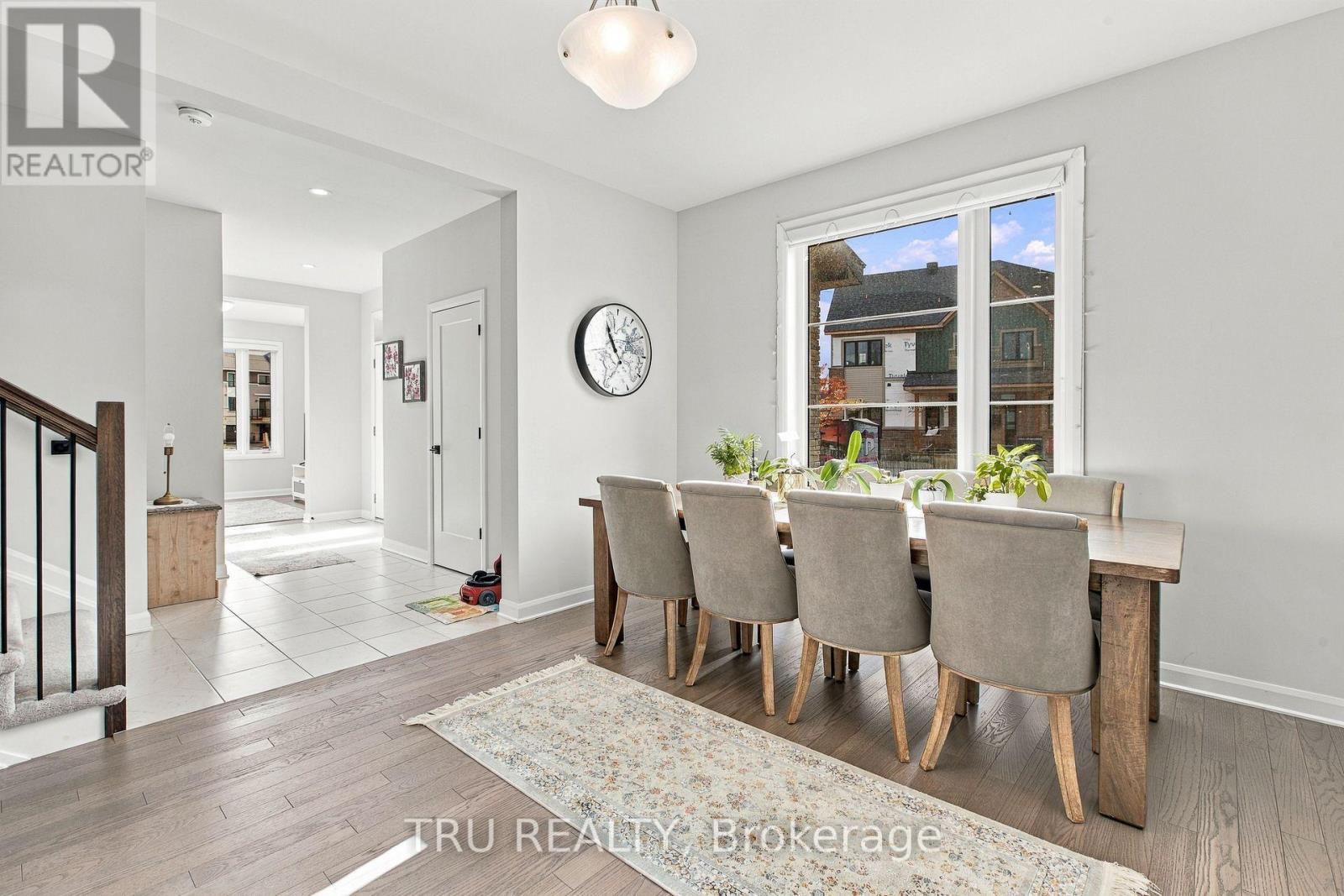 624 Galarneau Way Property Photo 8
