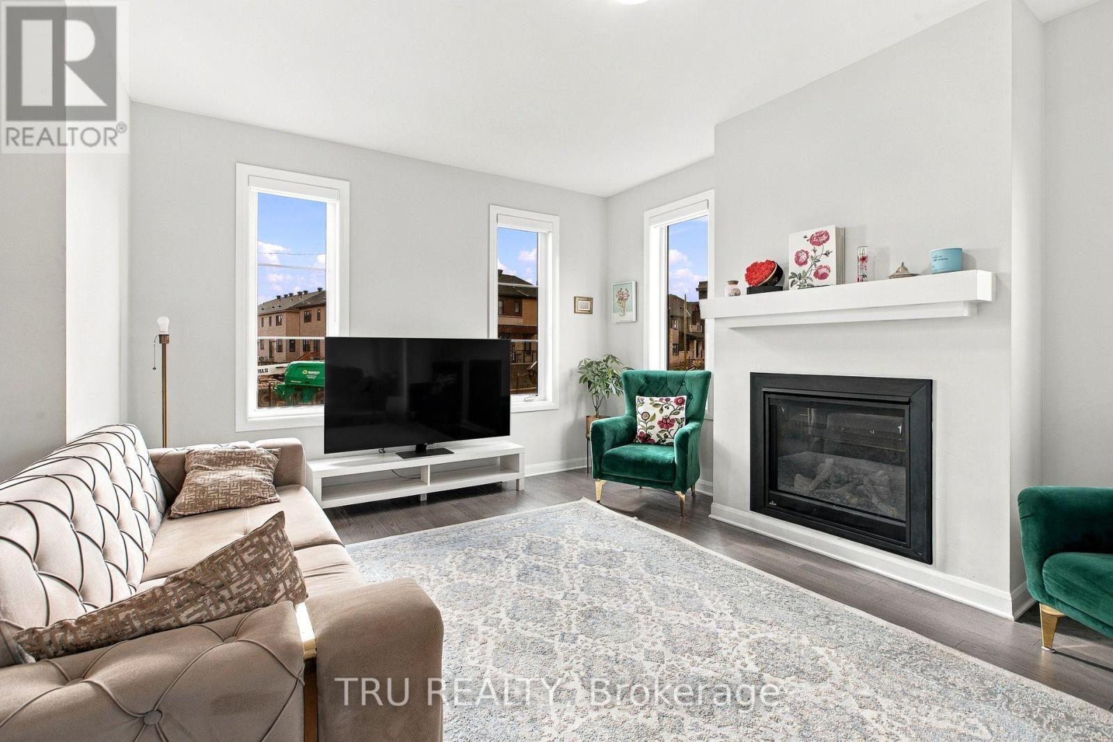 624 Galarneau Way Property Photo 11
