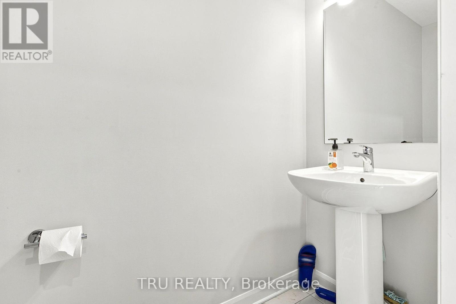 624 Galarneau Way Property Photo 21