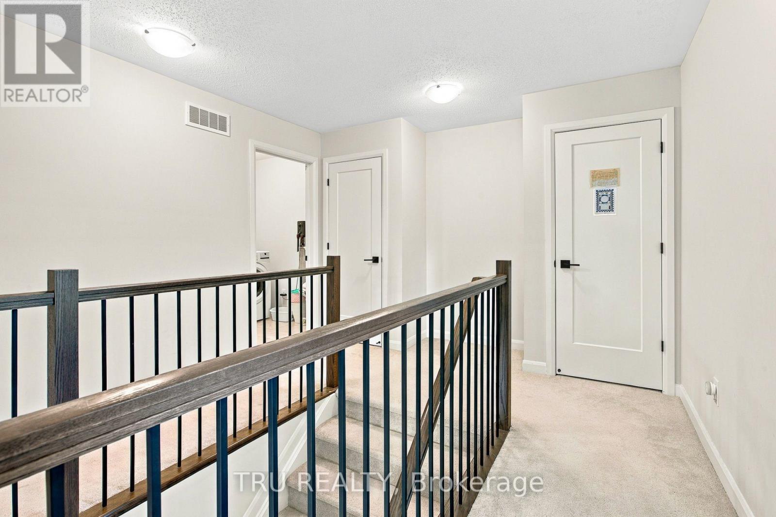 624 Galarneau Way Property Photo 22