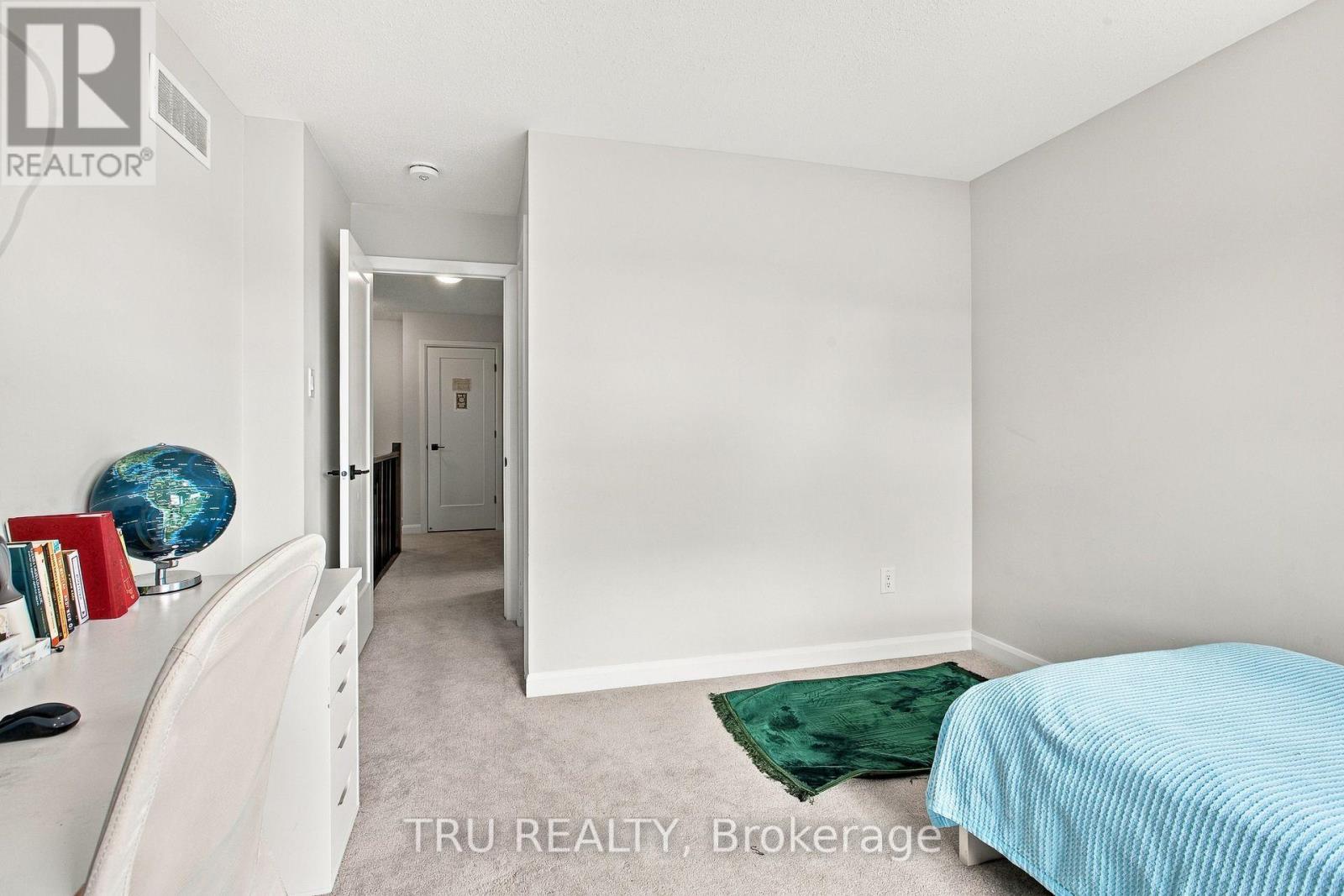 624 Galarneau Way Property Photo 26