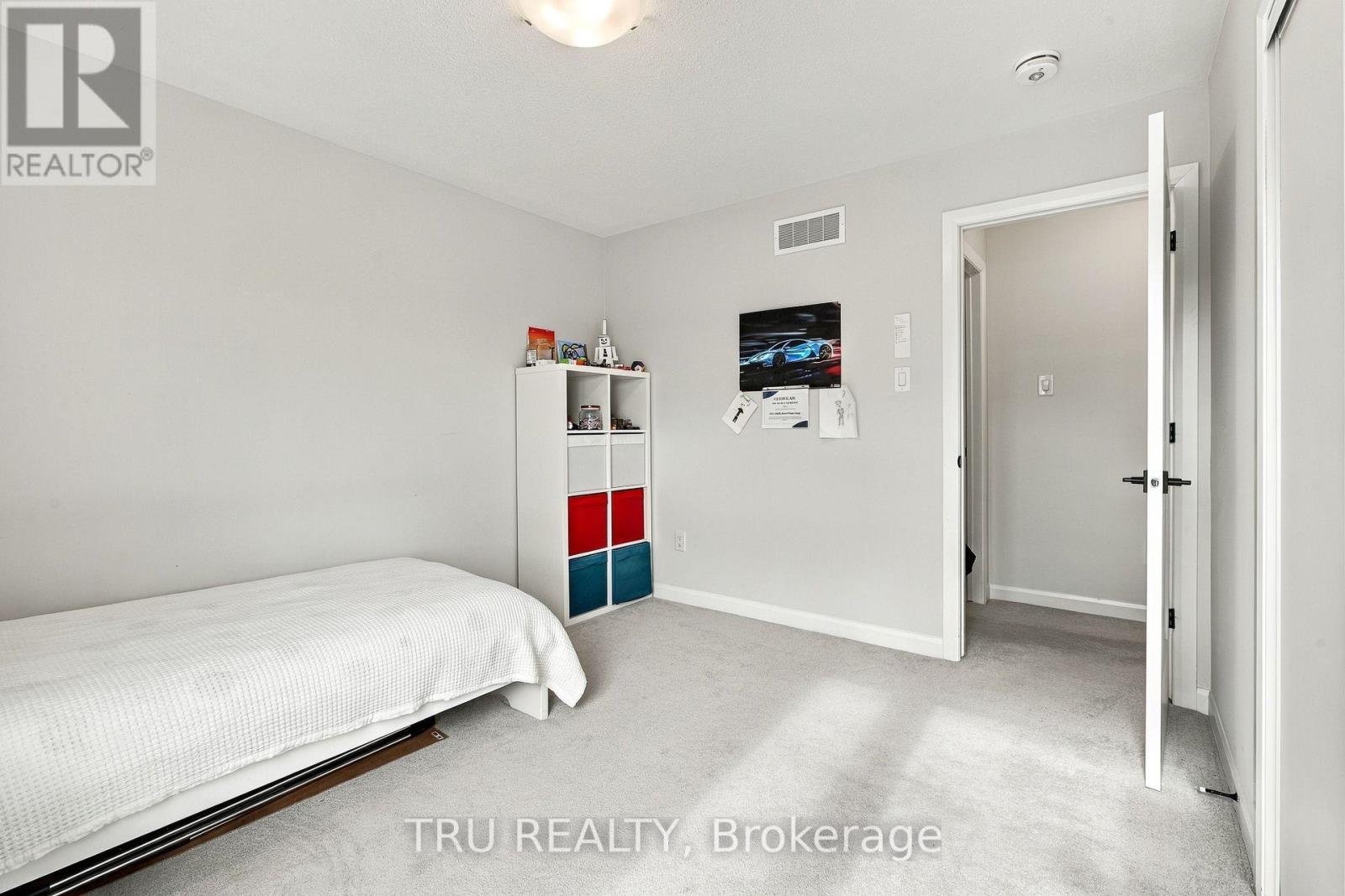 624 Galarneau Way Property Photo 30