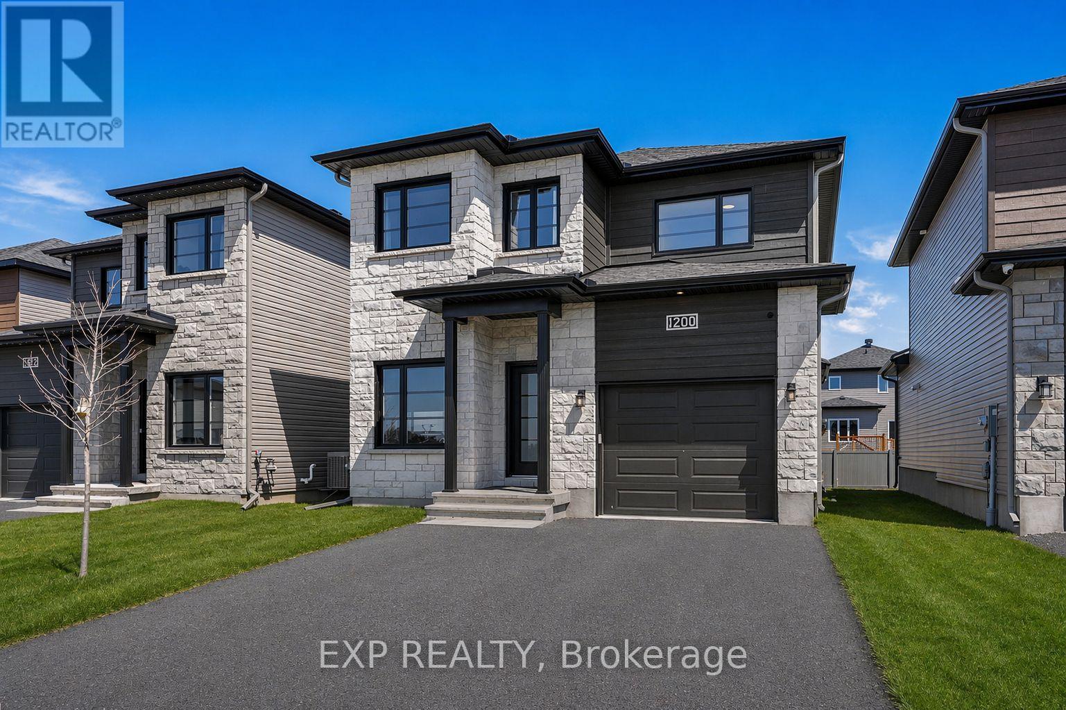 1200 MONTBLANC CRESCENT Property Photo 1