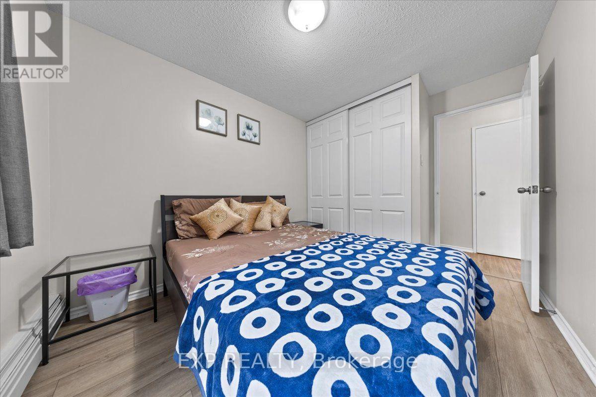 114 - 20 Chesterton Drive Property Photo 15