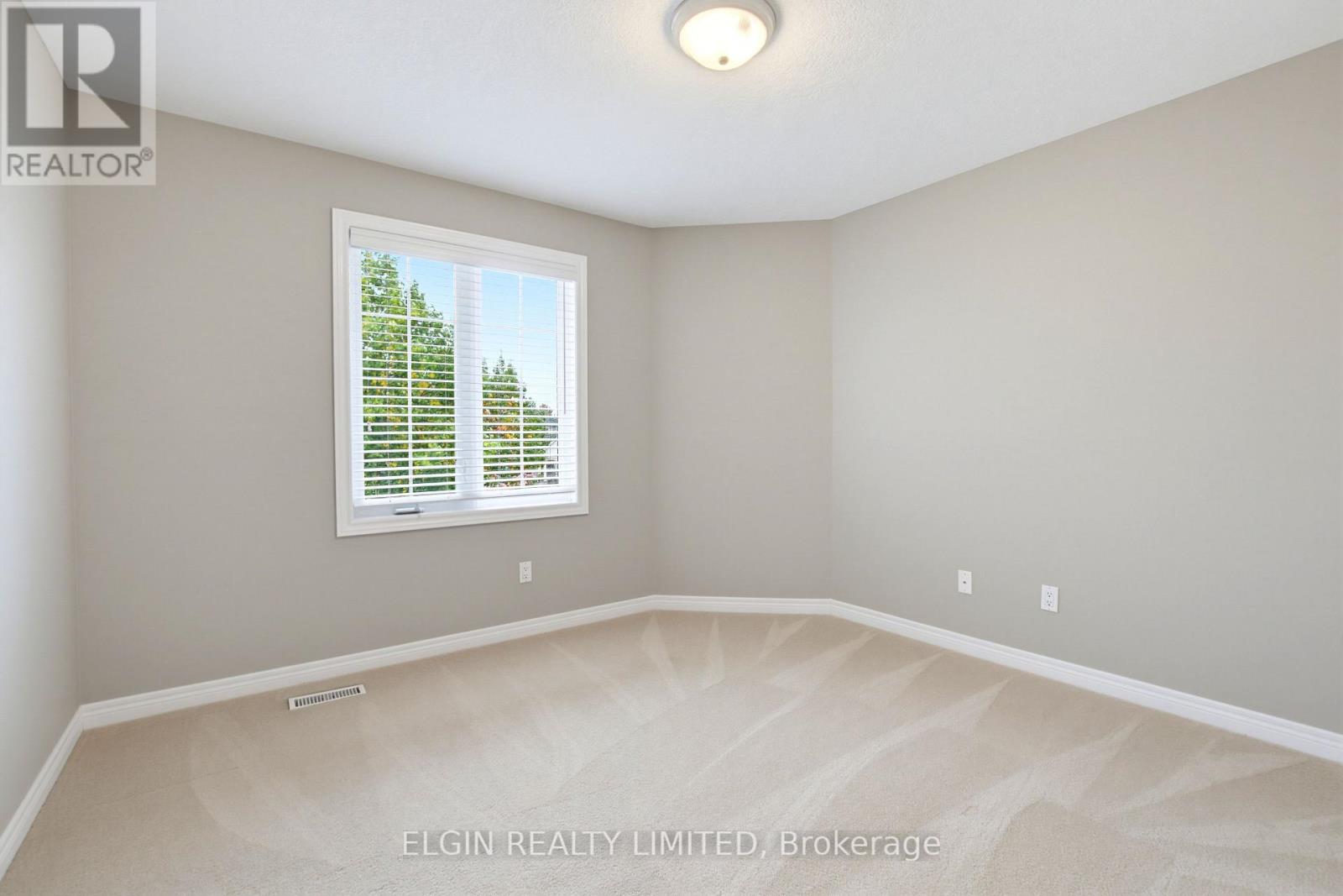 15 Oriole Lane Property Photo 24