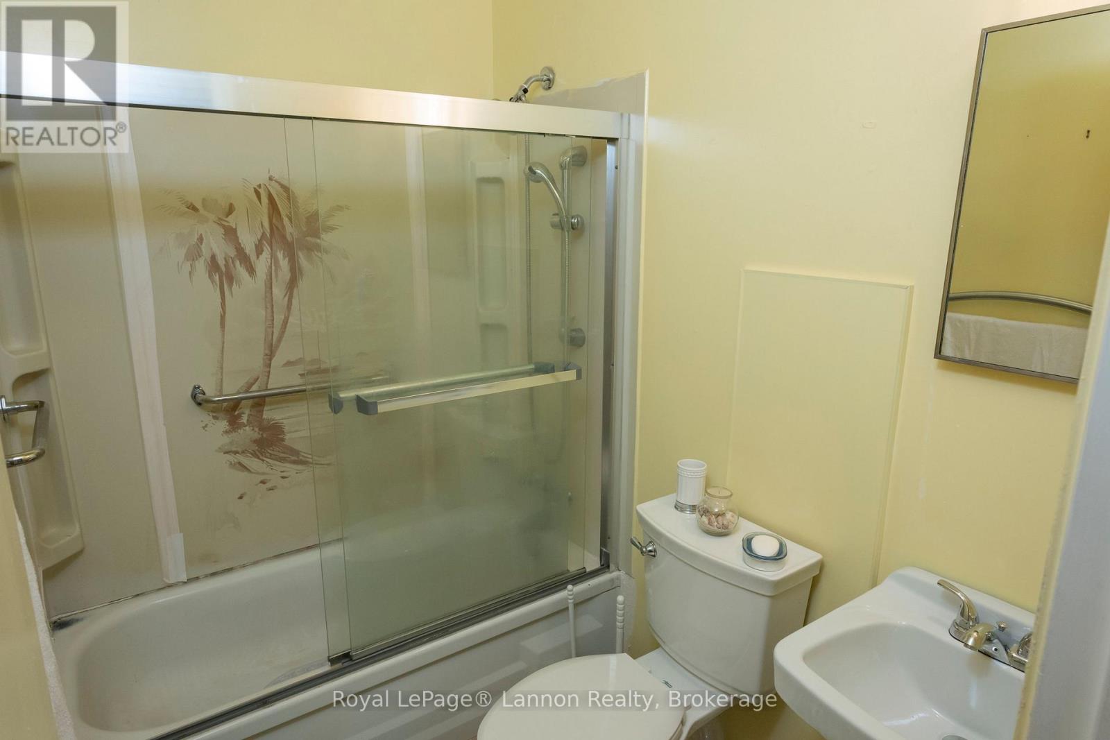 134 Ashland Place Property Photo 16