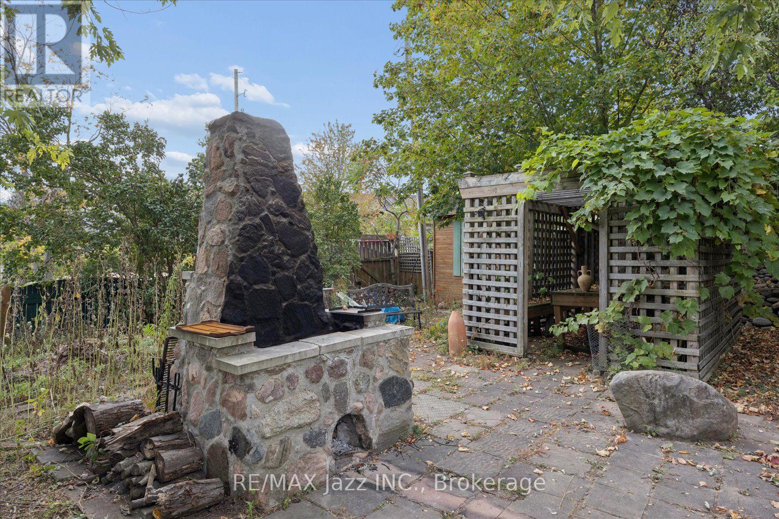 841 Fifes Bay Marina Lane Property Photo 36